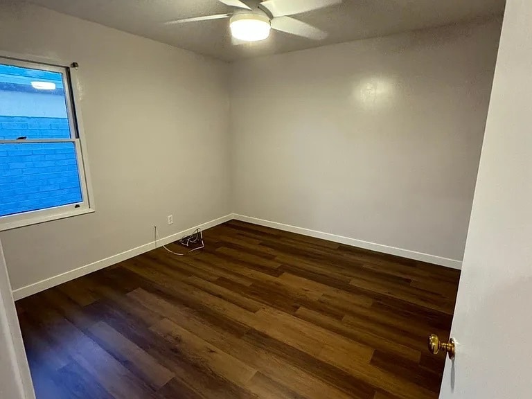 Building Photo - 2718 Lancaster Dr