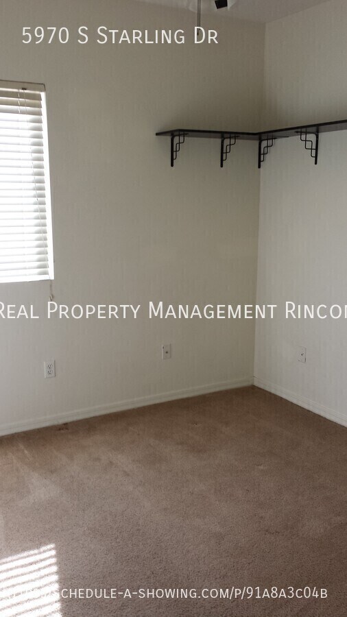 Building Photo - 5970 S Starling Dr