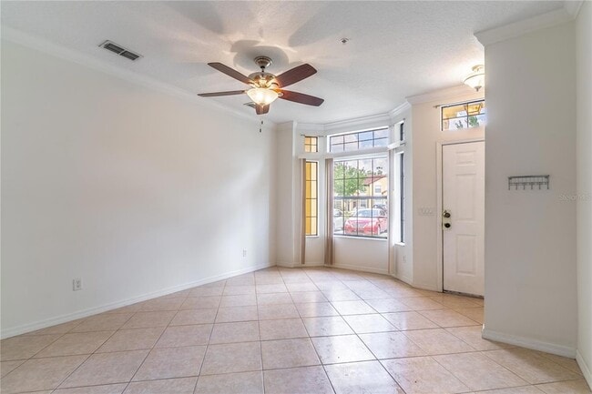 Building Photo - 6007 Scotchwood Glen