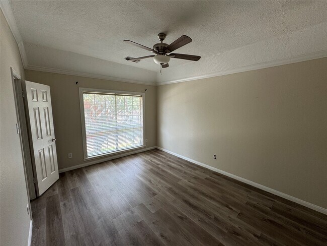 Building Photo - 10310 Sable Trail Ln