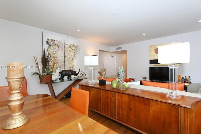 Building Photo - 1018 Meridian Ave