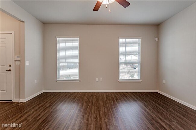 Building Photo - 9603 Grapevine Leaf Dr