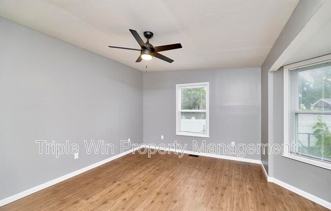 Building Photo - 115 Jersey Ave