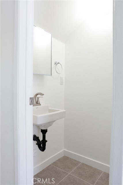 Building Photo - 2709 S Baker St