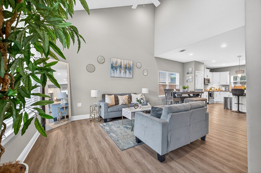 Building Photo - 2259 Hadleigh Hills Ct