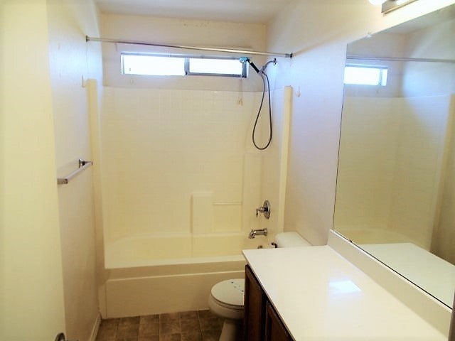 Building Photo - 17321 W Tara Ln