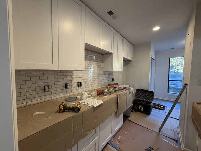 Building Photo - 10319 Osprey Dr