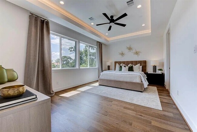 Building Photo - 7120 Gary St