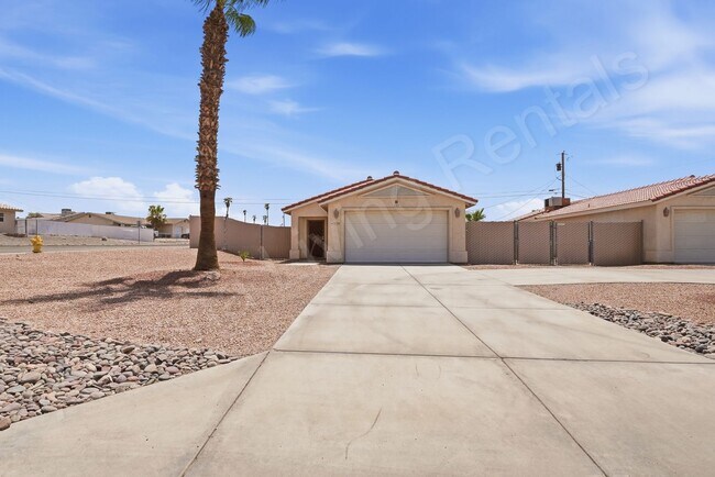 Building Photo - 3330 Tomahawk Dr