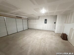 Building Photo - 1255 Avery Rnch Dr