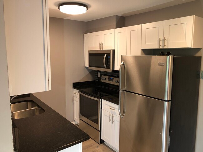 Newly Remolded Kitchen - 2446 Aldrich Ave S