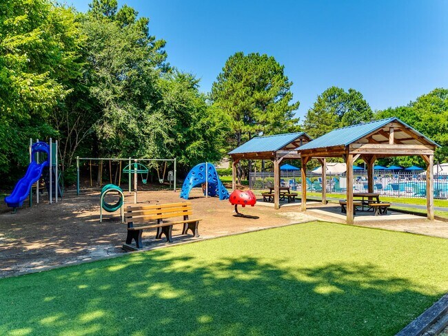 Building Photo - Exceptional 4 Bedroom Ranch in Steele Creek!