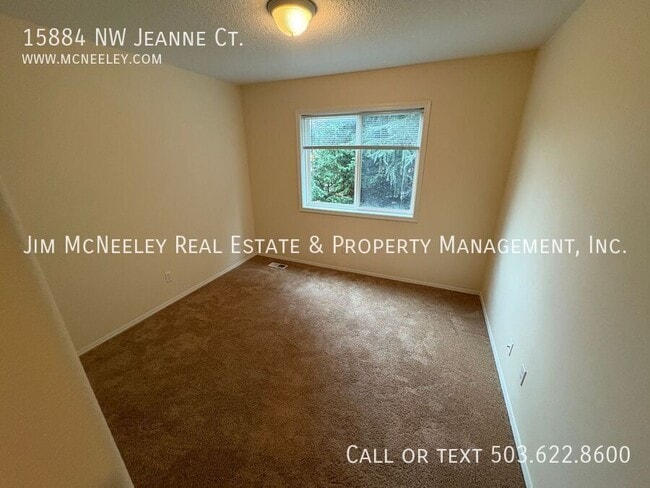 Building Photo - 15884 NW Jeanne Ct