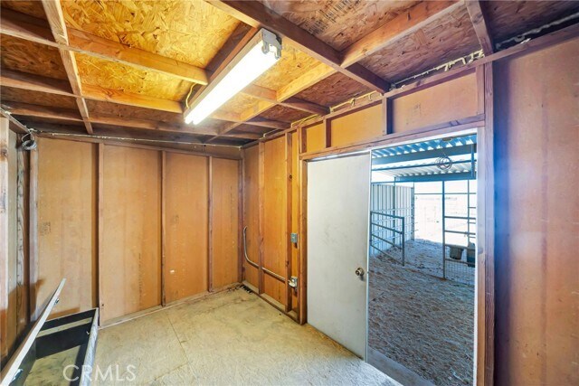 Building Photo - 7315 W Ave A 8