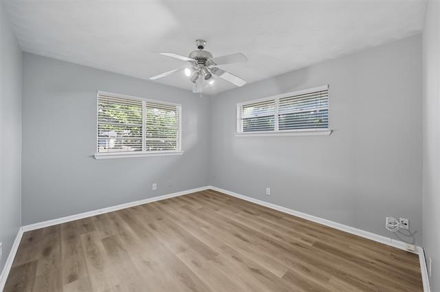 Building Photo - 705 Scottsdale Dr