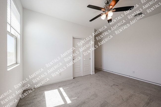 Building Photo - 5509 N 108th Ave