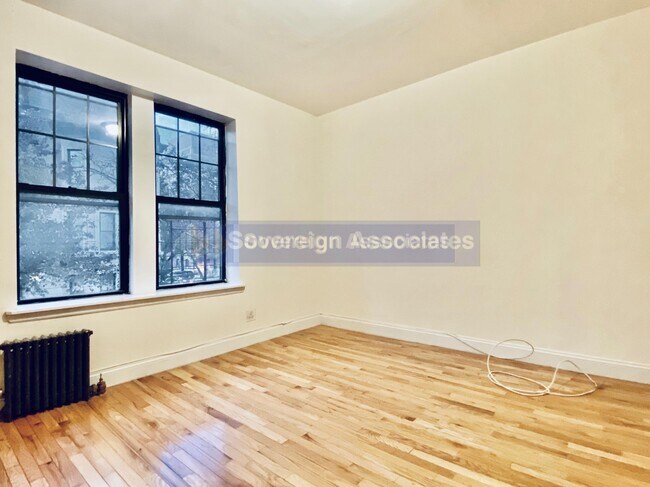 Building Photo - 295 Convent Avenue