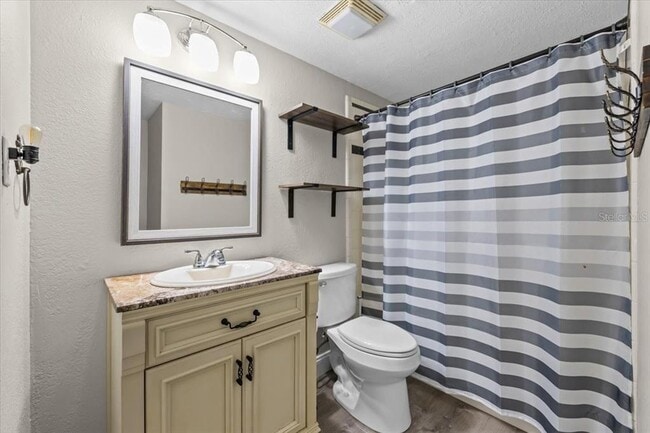 Building Photo - 4805 Cooper Rd