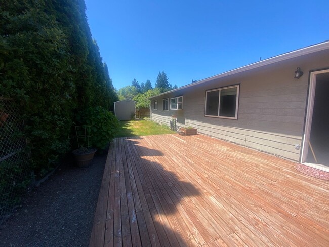 Building Photo - 11215 SE 235th Pl