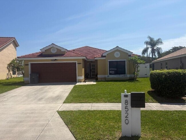 Building Photo - 8520 Tourmaline Blvd