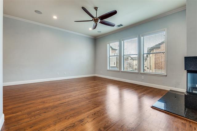 Building Photo - 3835 Cole Ave