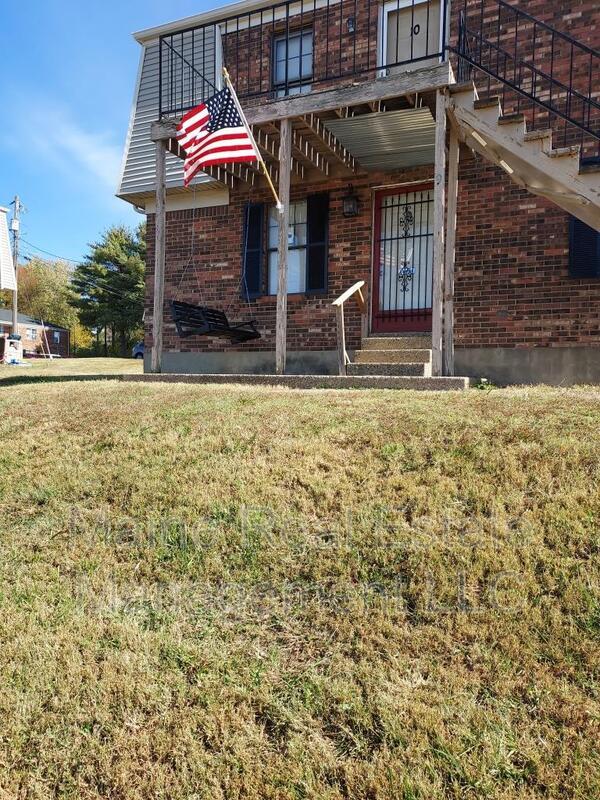 Building Photo - 605 Westport Rd