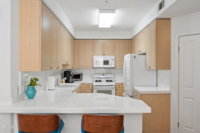 Building Photo - 436 Poli St