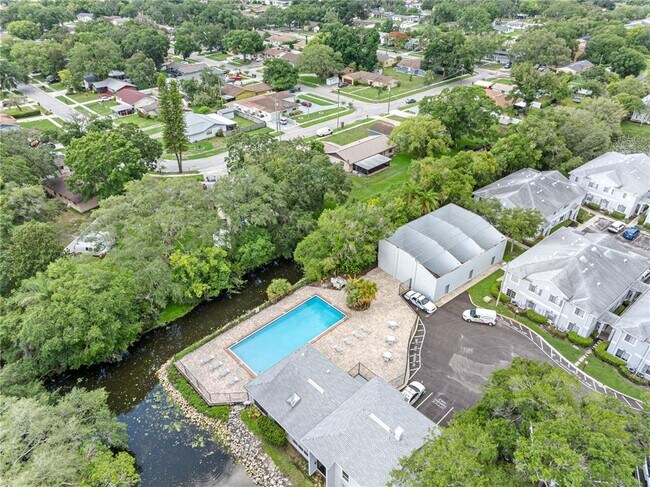 Building Photo - 7200 E Bank Dr
