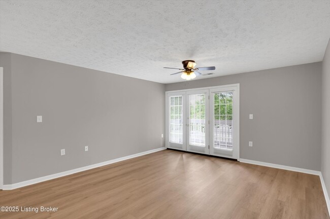 Building Photo - 5901 Landers Ave