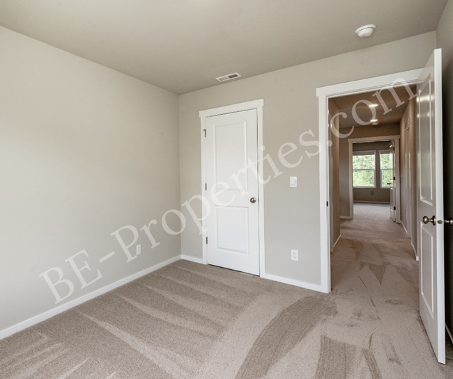 Building Photo - Stunning New construction; 3Bedroom 2Bathr...