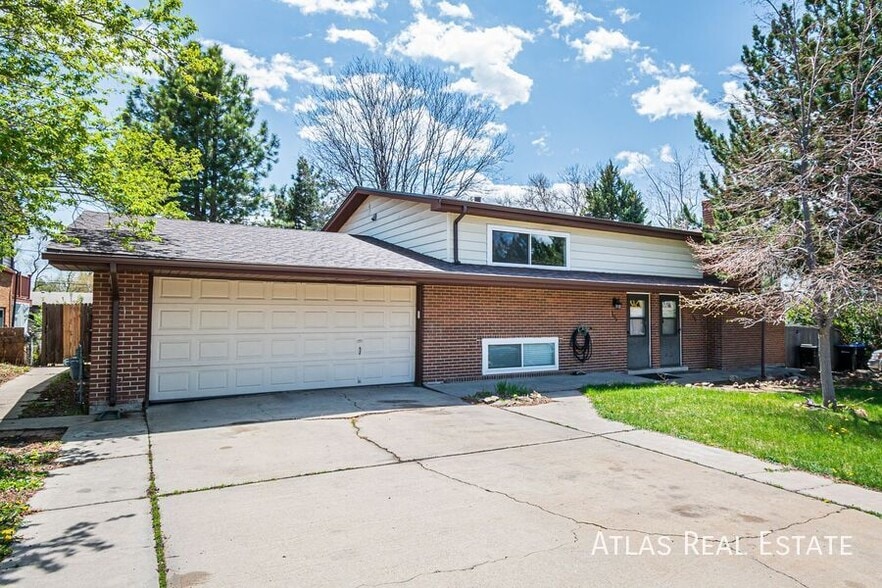 Primary Photo - 9462 W 65th Ave