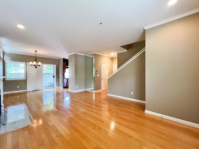 Building Photo - Charming Napa Condo in Quiet Court Setting