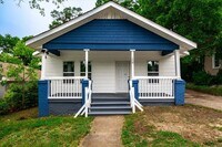 Building Photo - 158 Seay St