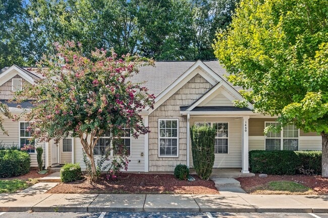 Primary Photo - Harpers Mill one level 2 Bedroom townhome ...