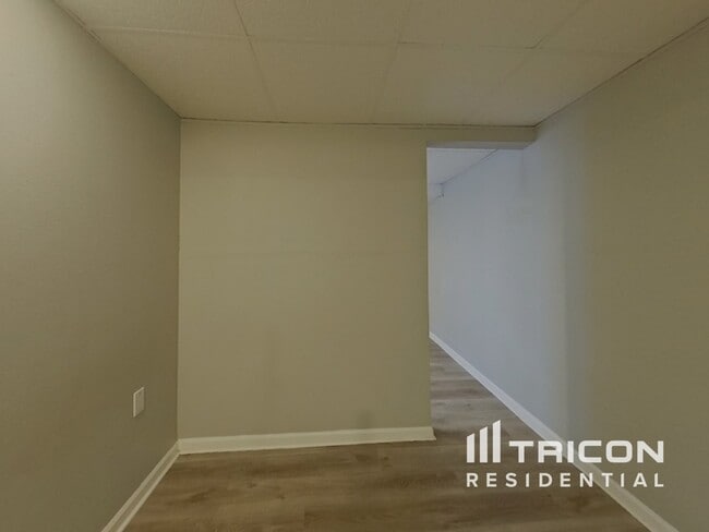 Building Photo - 3812 S Ceylon Way