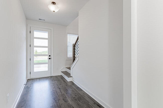 Building Photo - 1411 Darrowby Wy