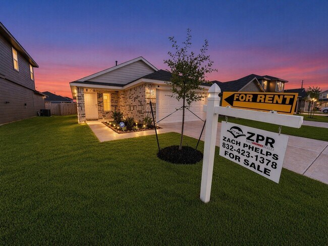 Building Photo - 1135 Juniper Vis Dr