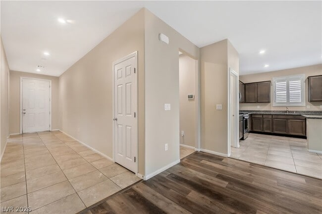 Building Photo - 3728 W Colton Ave