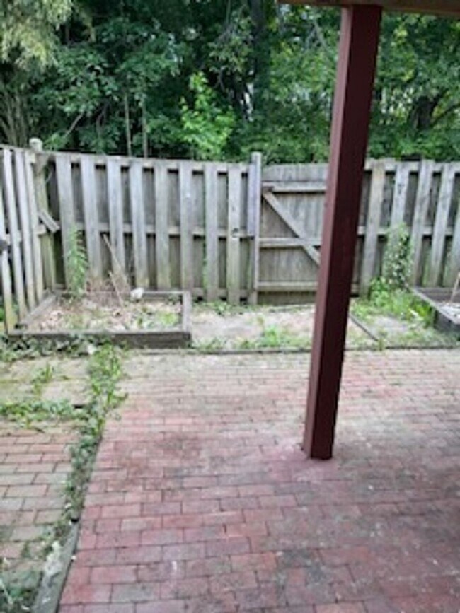 Building Photo - 3422 Belfry Ln