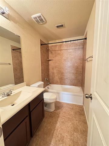 Building Photo - 2860 Houston Wood Dr