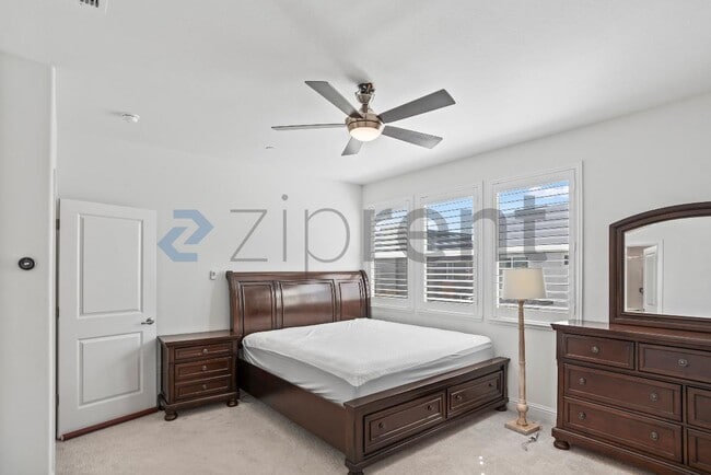 Building Photo - 3412 Element Way