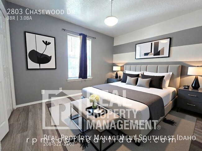 Building Photo - 2803 E Chasewood Dr
