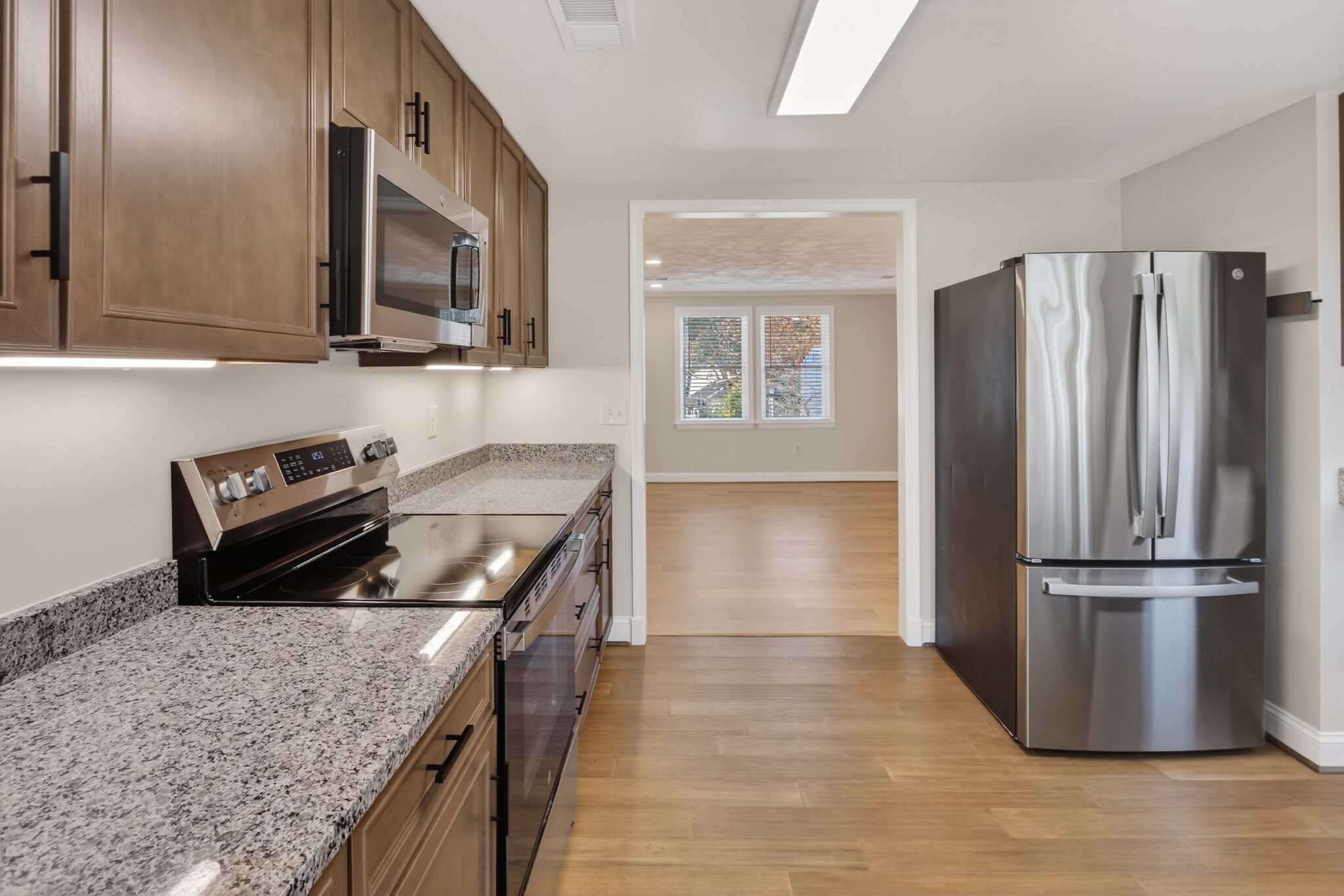 Building Photo - 19204 Saint Johnsbury Ln