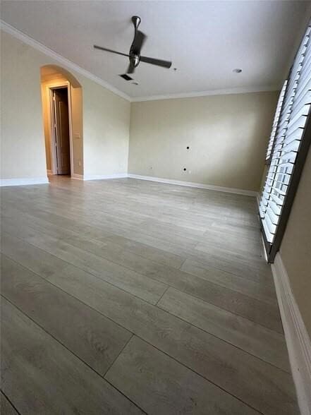 Building Photo - 1362 Bayview Dr