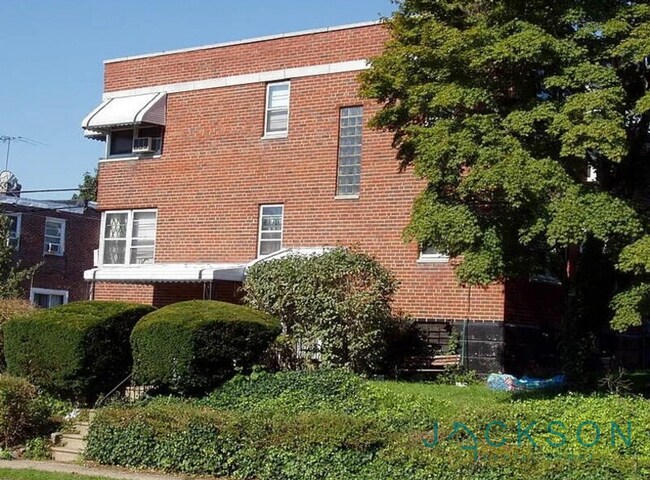 Building Photo - 7900 Gilbert St