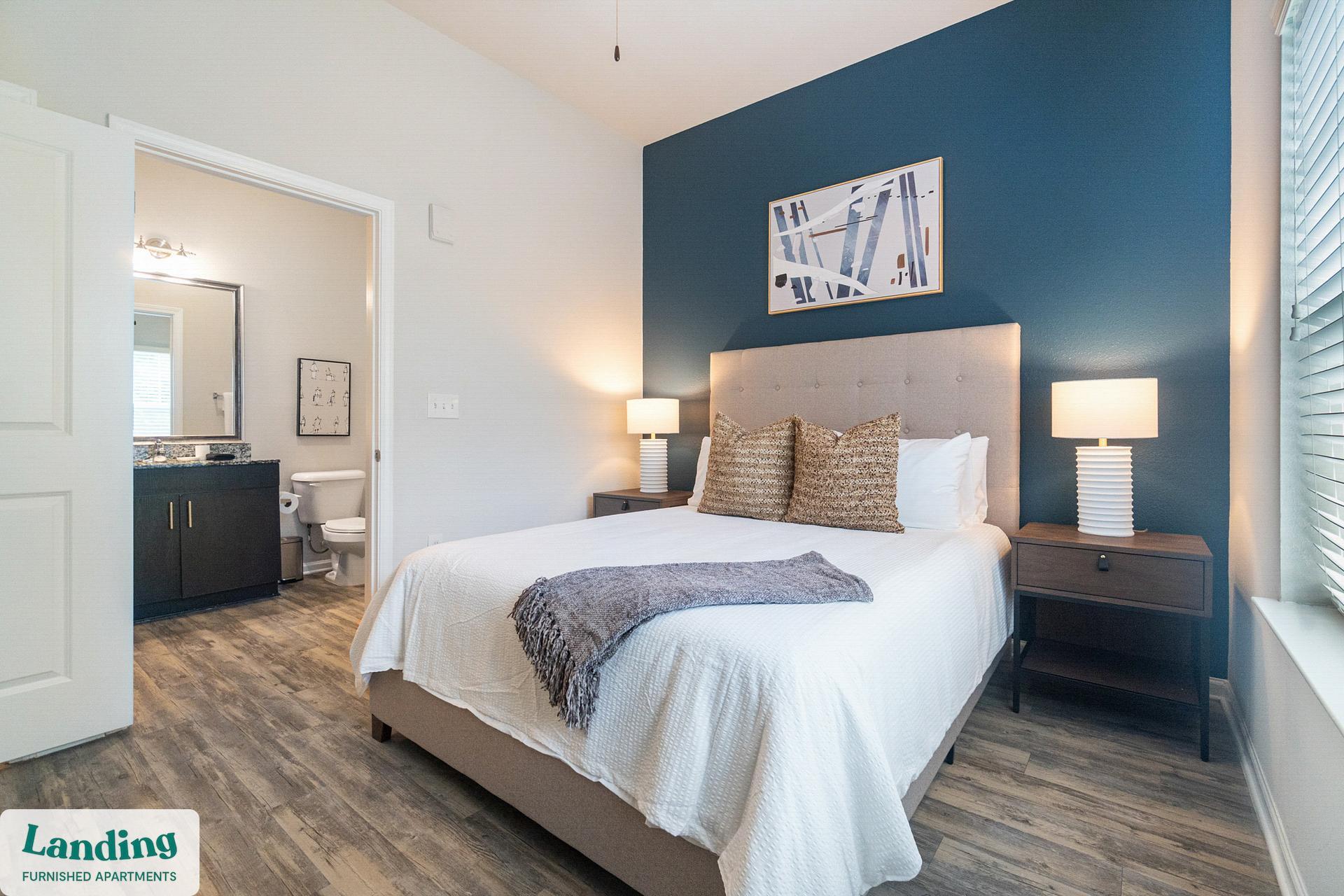 Building Photo - 655 W Mallard Creek Church Rd