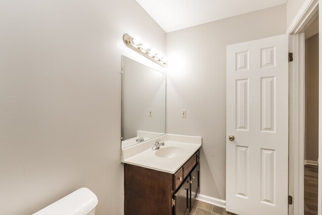 Building Photo - 1030 Nolan Ln