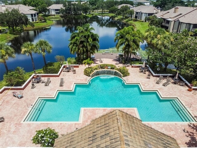 Building Photo - 10263 Gandy Blvd N