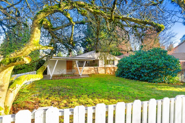 Building Photo - 10828 23rd Ave NE