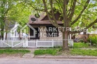 Building Photo - 1445 5th Ave